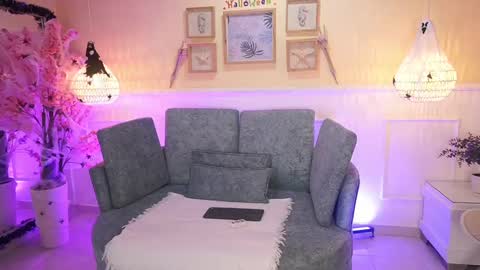 Loona Nyx online show from October 7, 2025, 11:29 am