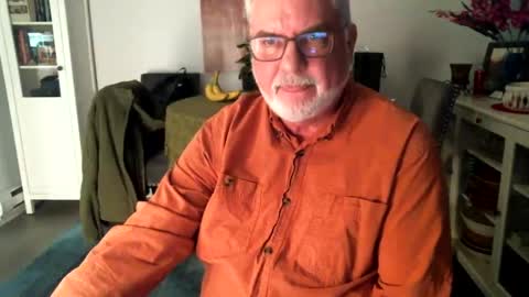 loop102 online show from February 26, 2025, 2:15 am