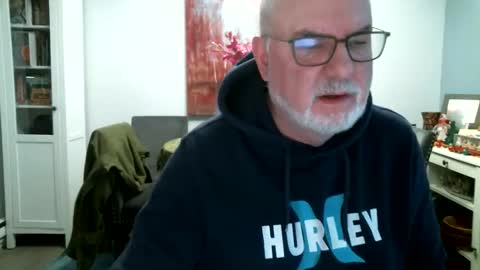 loop102 online show from December 2, 2025, 5:30 pm