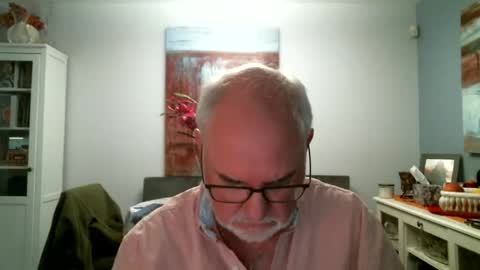 Snapshot of loop102 chatting on July 9, 2026, 3:54 am loop102 online show from July 9, 2026, 3:54 am