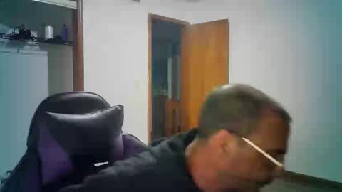 Snapshot of loquitis6969952430 chatting on November 17, 2025, 7:30 pm loquitis6969952430 online show from November 17, 2025, 7:30 pm