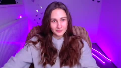 Snapshot of lora_kisses chatting on February 12, 2026, 6:52 am Lora online show from February 12, 2026, 6:52 am