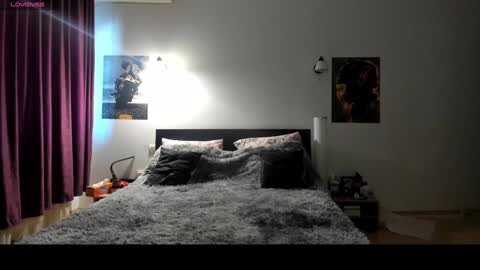 Snapshot of loraflame chatting on January 23, 2025, 10:43 am Lora online show from January 23, 2025, 10:43 am