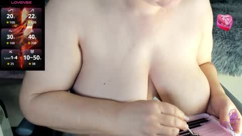 Lora online show from April 15, 2026, 12:01 pm