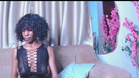 Snapshot of loraforreal chatting on May 15, 2026, 6:42 am Blackcat online show from May 15, 2026, 6:42 am