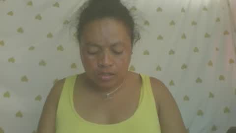 Snapshot of lorahxvane chatting on April 25, 2026, 11:57 am LorahxVane online show from April 25, 2026, 11:57 am
