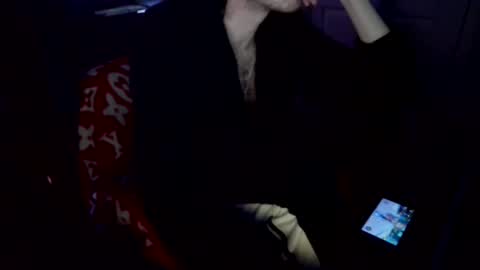 Snapshot of lordxw chatting on December 4, 2024, 4:21 am LORDXW online show from December 4, 2024, 4:21 am