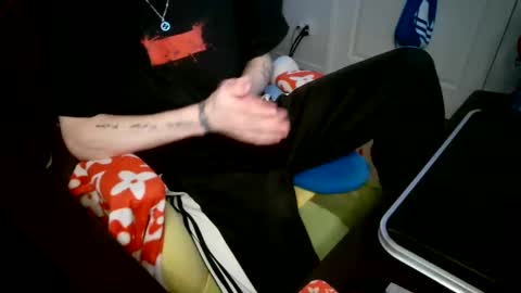 Snapshot of lordxw chatting on December 19, 2024, 11:14 pm LORDXW online show from December 19, 2024, 11:14 pm