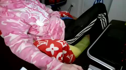 Snapshot of lordxw chatting on December 31, 2024, 2:08 am LORDXW online show from December 31, 2024, 2:08 am