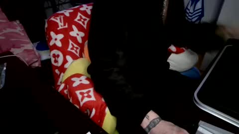 Snapshot of lordxw chatting on January 6, 2025, 8:03 am LORDXW online show from January 6, 2025, 8:03 am