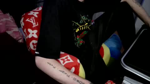 Snapshot of lordxw chatting on January 7, 2025, 3:03 am LORDXW online show from January 7, 2025, 3:03 am