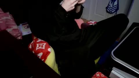 Snapshot of lordxw chatting on January 7, 2025, 6:05 am LORDXW online show from January 7, 2025, 6:05 am