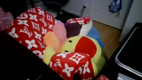 Snapshot of lordxw chatting on January 8, 2025, 12:38 am LORDXW online show from January 8, 2025, 12:38 am