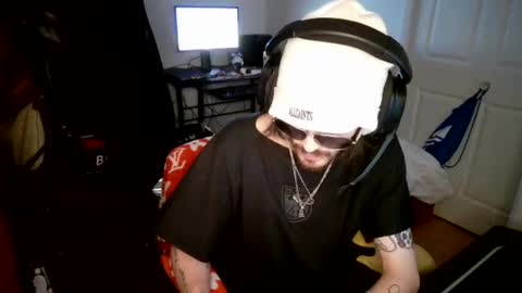 Snapshot of lordxw chatting on March 4, 2025, 11:11 pm LORDXW online show from March 4, 2025, 11:11 pm