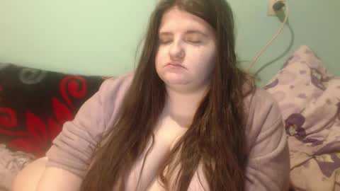 lorelay online show from February 24, 2026, 7:12 pm