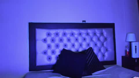 Lore Depp online show from December 29, 2024, 5:42 am