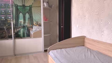 Olivia online show from October 23, 2025, 5:29 am