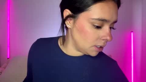 lorem_adams online show from July 3, 2026, 4:02 pm