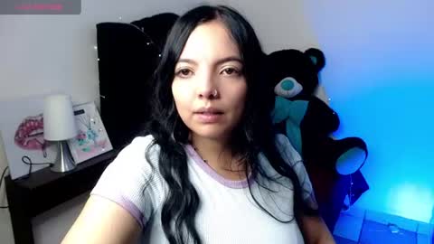 Loren online show from July 1, 2026, 1:07 am