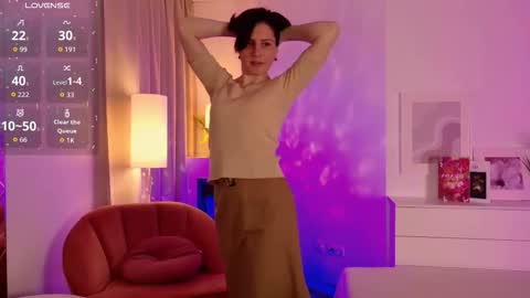 Loren online show from March 9, 2026, 6:06 am