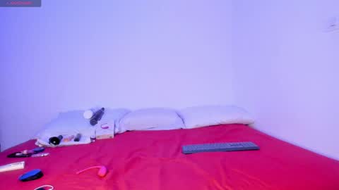 Lorena online show from May 12, 2026, 11:02 pm