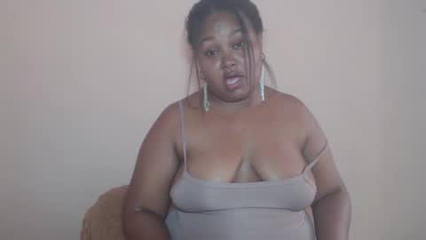 lorena online show from October 15, 2025, 7:36 pm