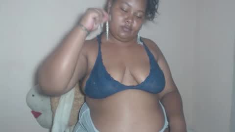 lorena online show from October 21, 2025, 10:32 pm