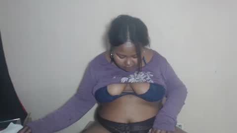 lorena online show from October 25, 2025, 7:27 am