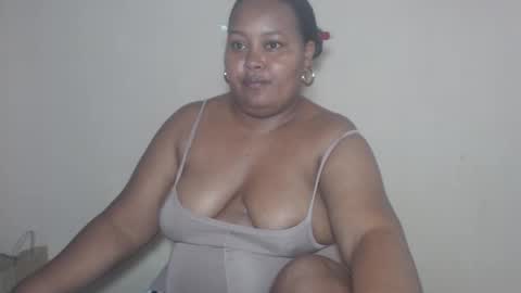 lorena online show from October 27, 2025, 9:52 pm