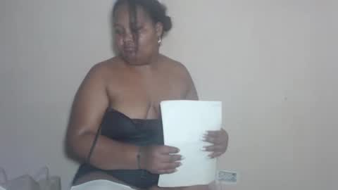 lorena online show from October 29, 2025, 8:49 am