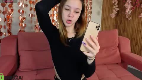 Snapshot of lori_blossom chatting on February 10, 2026, 9:13 am LORI online show from February 10, 2026, 9:13 am