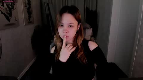 Snapshot of lori_blossom chatting on February 27, 2026, 1:27 am LORI online show from February 27, 2026, 1:27 am