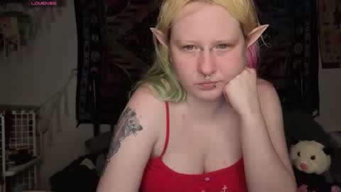 Lori Critter online show from May 15, 2026, 11:12 pm