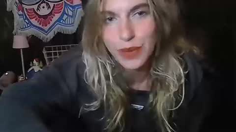 Snapshot of lorik69 chatting on October 31, 2025, 1:06 am lorik69 online show from October 31, 2025, 1:06 am