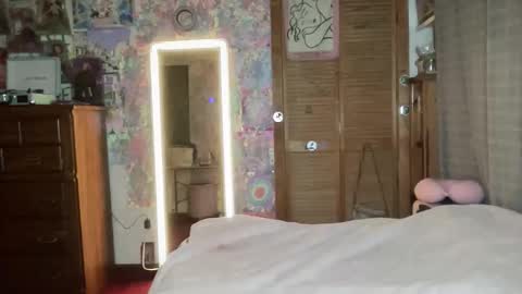 Lorelai Kane online show from March 16, 2026, 1:11 am