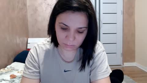 LorraGrey online show from January 14, 2026, 5:02 am