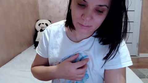 LorraGrey online show from February 7, 2026, 4:27 am