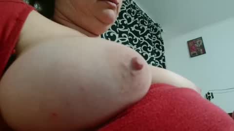 lory34 online show from February 11, 2026, 5:56 am