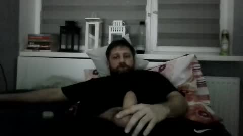 Losblancos1986 online show from February 25, 2026, 11:03 pm