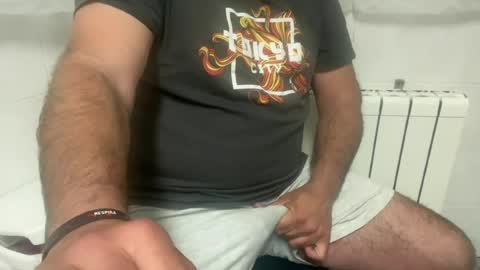losiento2019 online show from May 14, 2026, 4:52 am