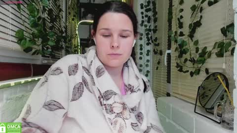 Snapshot of lost_charming chatting on December 6, 2024, 10:30 pm Alisa My darlings online show from December 6, 2024, 10:30 pm