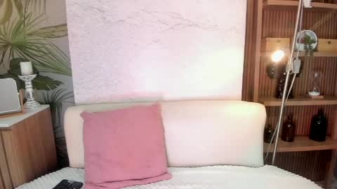 Snapshot of lotti_carter chatting on May 26, 2026, 8:16 pm Lotti online show from May 26, 2026, 8:16 pm