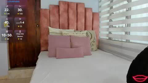  Lou Rosse  online show from October 16, 2025, 8:43 pm