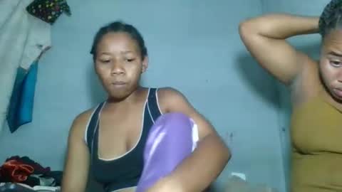 louane98 online show from March 23, 2026, 1:04 pm