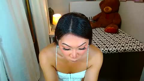 Snapshot of louie_sexy chatting on January 21, 2025, 8:30 am Cathy online show from January 21, 2025, 8:30 am