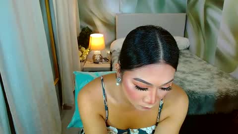 Snapshot of louie_sexy chatting on February 26, 2025, 7:42 am Cathy online show from February 26, 2025, 7:42 am