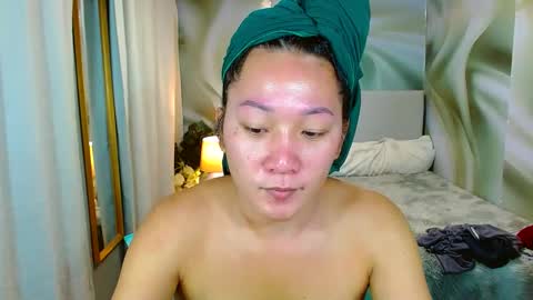 Snapshot of louie_sexy chatting on March 5, 2025, 6:01 am Cathy online show from March 5, 2025, 6:01 am