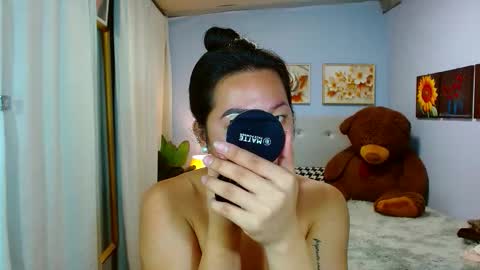 Snapshot of louie_sexy chatting on October 15, 2025, 12:27 pm Cathy online show from October 15, 2025, 12:27 pm