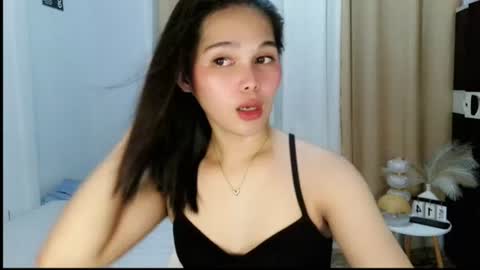 louilalicious online show from June 15, 2026, 12:40 pm