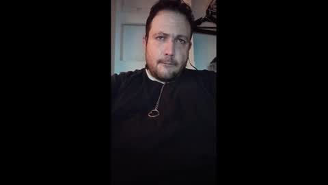 Snapshot of louinv chatting on September 23, 2025, 4:15 am louinv online show from September 23, 2025, 4:15 am